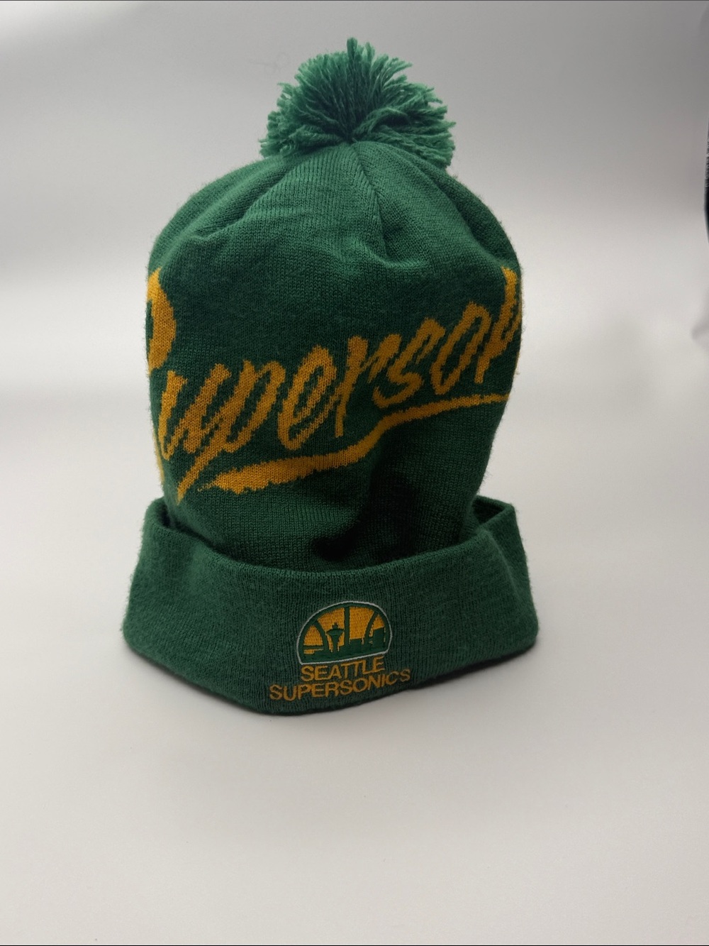 Mitchell & Ness - Seattle SuperSonics Green & Gold Pom Beanie - OS